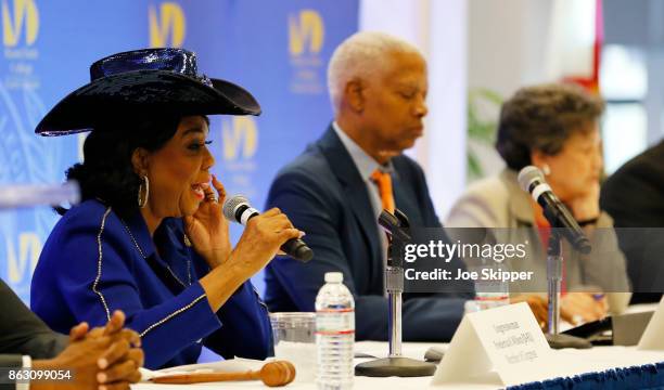 Rep. Frederica Wilson , left, speaks at a Congressional field hearing on nursing home preparedness and disaster response October 19, 2017 in Miami,...