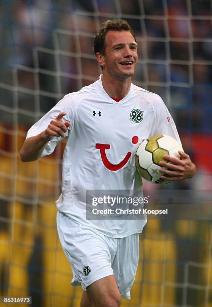 Arnold Bruggink of Hannover celebrates his first goal during the Bundesliga match between VfL Bochum and Hannover 96 at the rewirpower stadium on May...