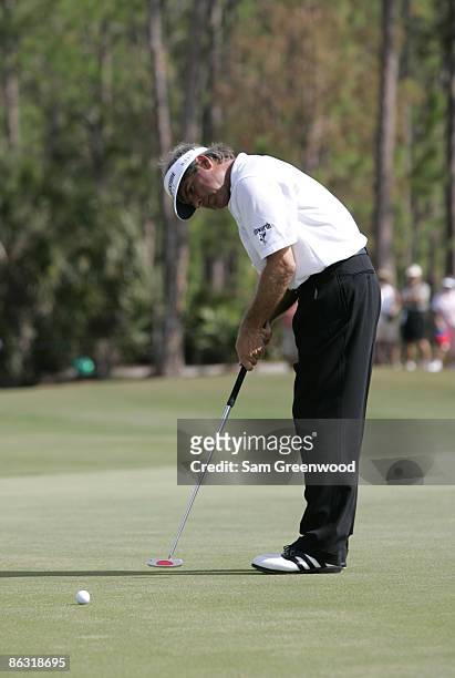 Fred Couples during the final round of the Franklin Templeton Shark Shootout held on the Tiburon course at the Ritz-Carlton Golf Resort in Naples,...