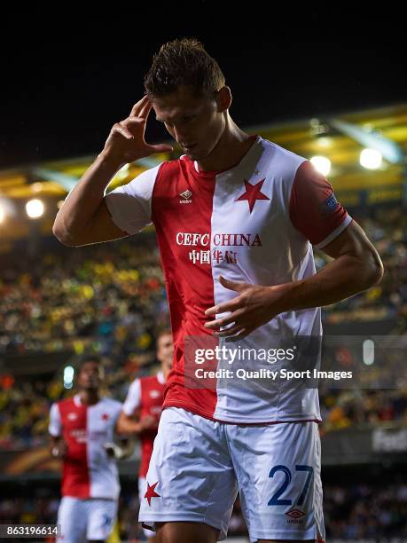 Tomas Necid of Slavia Praha celebrates after scoring the second goal during the UEFA Europa League group A match between Villarreal CF and Slavia...
