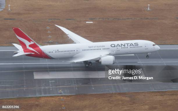 The new Qantas Boeing 787 Dreamliner arrives in Sydney for the first time on October 20, 2017 in Sydney, Australia.