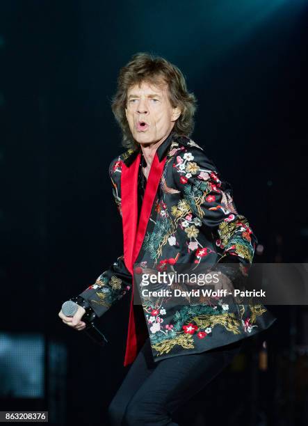 Mick Jagger from The Rolling Stones performs at U Arena on October 19, 2017 in Nanterre, France.