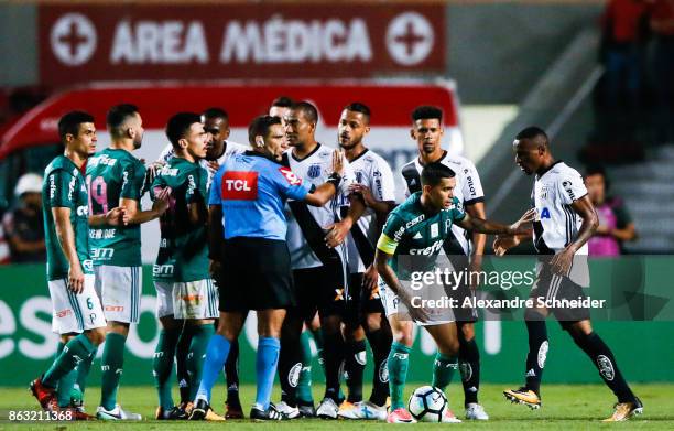 Players of Palmeiras and of Ponte Preta in action during the match between Palmeiras and Ponte Preta for the Brasileirao Series A 2017 at Pacaembu...