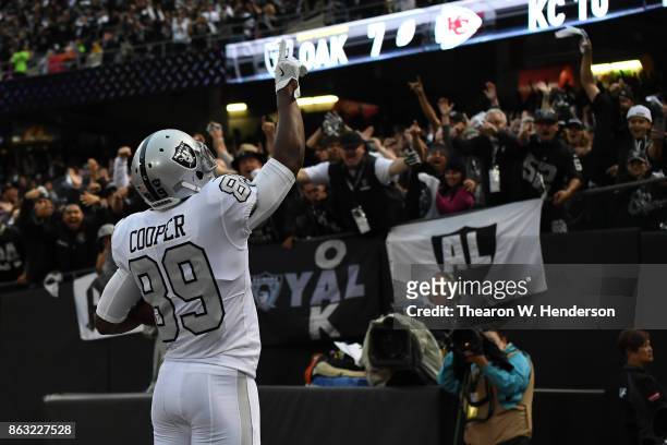 Amari Cooper of the Oakland Raiders celebrates after a touchdown against the Kansas City Chiefs during their NFL game at Oakland-Alameda County...