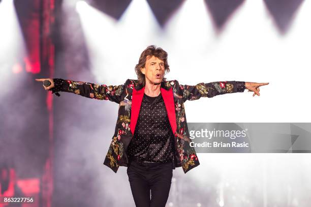 Mick Jagger of The Rolling Stones performs live on stage at U Arena on October 19, 2017 in Nanterre, France.