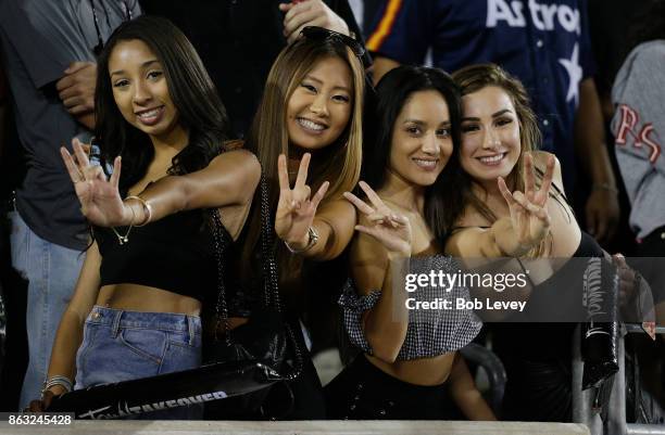 Houston Cougars fans cheer on their team against the Memphis Tigers on October 19, 2017 in Houston, Texas.