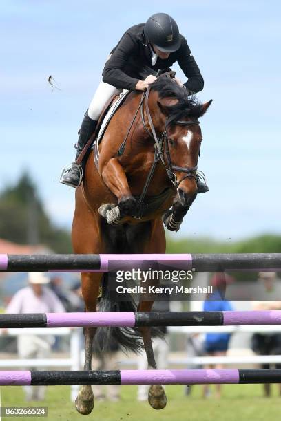 Maurice Beatson rides Manadalay Cove during round one of the 2017/18 World Cup Show Jumping NZ qualifying series on October 20, 2017 in Hastings, New...