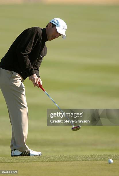 Mike Weir in action during the fourth round of the 2007 Bob Hope Chrysler Classic at Classic Club in Palm Desert, California on January 20, 2007.