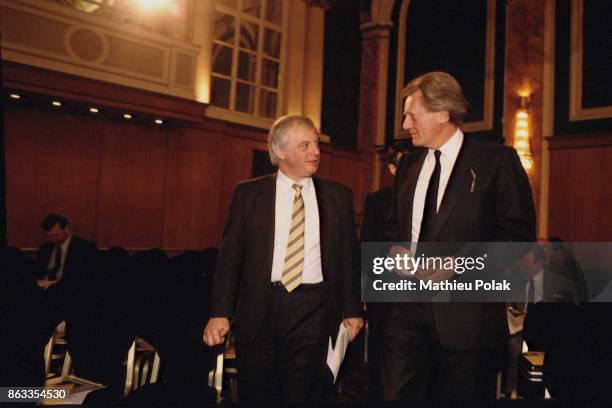 Le president du Parti conservateur Chris Patten et le vice-Premier ministre Michael Heseltine lors de la campagne du Parti conservateur.