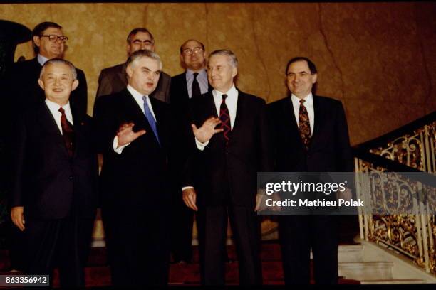 Meeting of the G7 finance ministers in London - Foreground - from left to right: Yoshiro Hayashi , Norman Lamont , Lloyd Bentsen , Donald Frank...