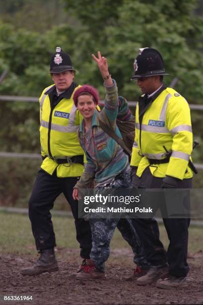 Manchester, la police expulse les Road Warriors, un groupe militant pour la protection de l'environnement.