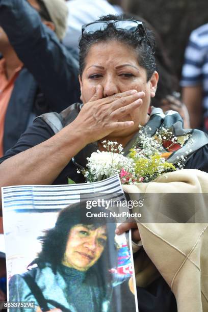 Neighbors they was living in the multi-family house of Tlalpan that collapsed after a earthquake on September 19 made a tribute in memory to the...