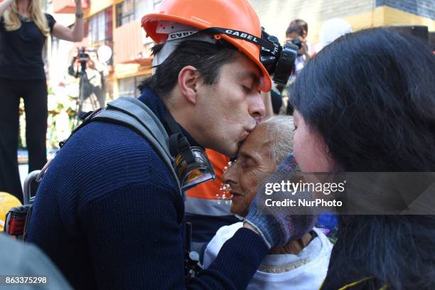 Rescuers who helped rescue people were honored during the a tribute in memory to the victims who died in the earthquake on October 19, 2017 in Mexico...