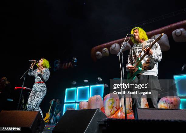 Hannah Hooper and Christian Zucconi of Grouplove perform during the Evolve World Tour at Little Caesars Arena on October 19, 2017 in Detroit,...