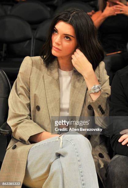 Model Kendall Jenner attends a basketball game between the Los Angeles Lakers and the Los Angeles Clippers at Staples Center on October 19, 2017 in...