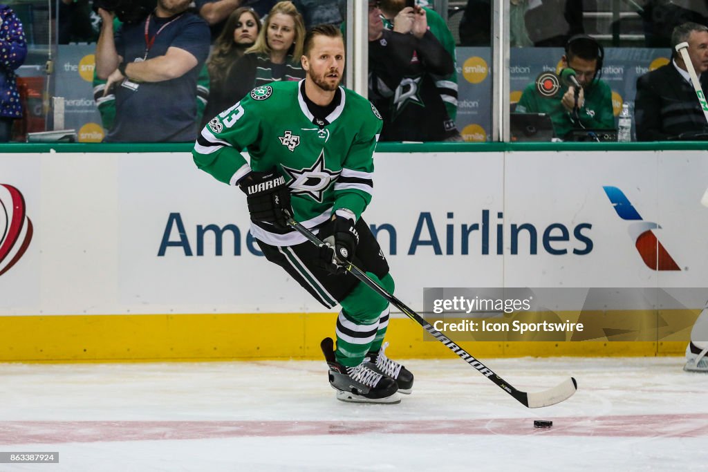 NHL: OCT 17 Coyotes at Stars