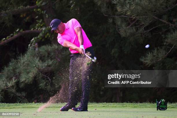 Jhonattan Vegas of Venezuela tees off on the second hole during the second round of the CJ Cup at Nine Bridges in Jeju Island on October 20, 2017. /...