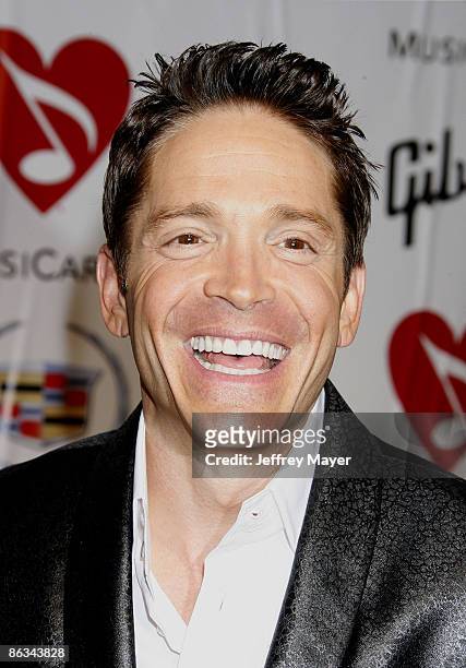 Musician Dave Koz arrive at the 2008 MusiCares Person of the Year gala honoring Aretha Franklin held at the Los Angeles Convention Center on February...