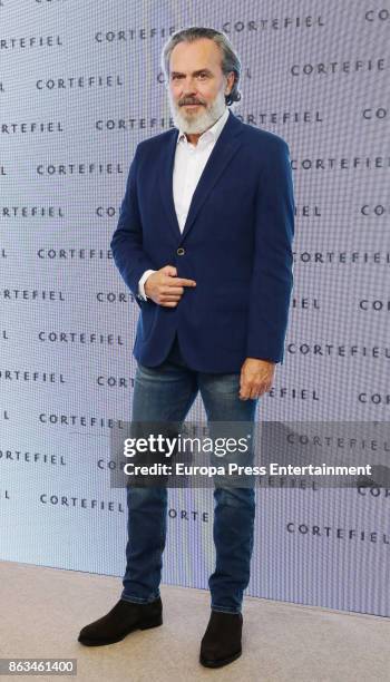 Actor Jose Coronado attends the 'Algo que compartir' campaign presentation at Mr. Fox studio on October 19, 2017 in Madrid, Spain.