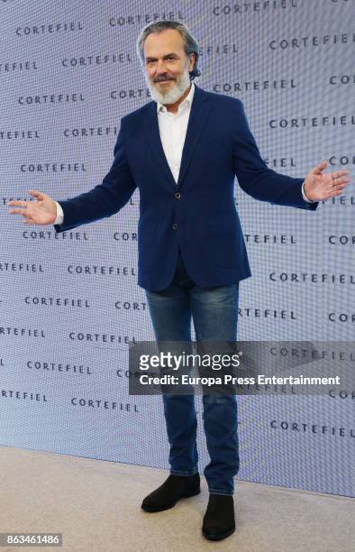Actor Jose Coronado attends the 'Algo que compartir' campaign presentation at Mr. Fox studio on October 19, 2017 in Madrid, Spain.