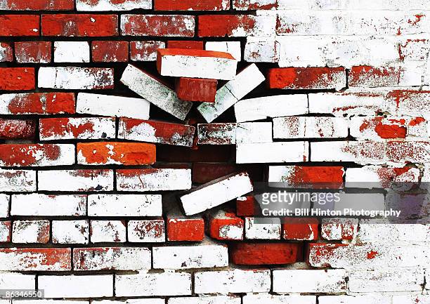 brick breakdown - wall collapsing stock pictures, royalty-free photos & images