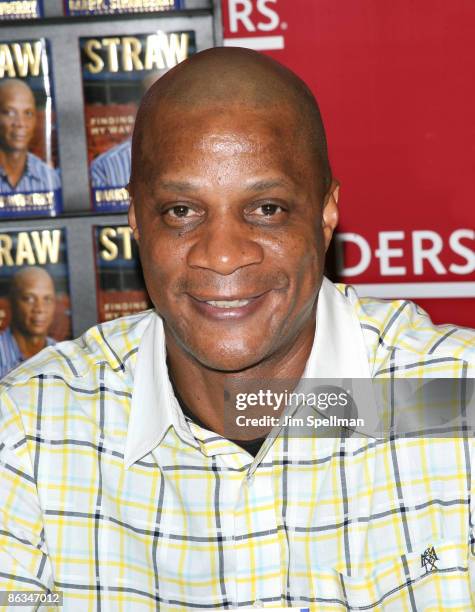 Darryl Strawberry promotes "Straw" at Borders Wall Street on May 1, 2009 in New York City.