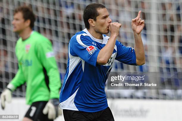 Vlad Munteanu of Bielefeld celebrates his team's 2nd goal during the Bundesliga match between Arminia Bielefeld and VfB Stuttgart at the Schueco...