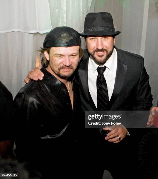 Joey Fatone and Travis Tritt attend the 2nd Annual Derby Spectacular Celebration at Glassworks on May 1, 2009 in Louisville, Kentucky.