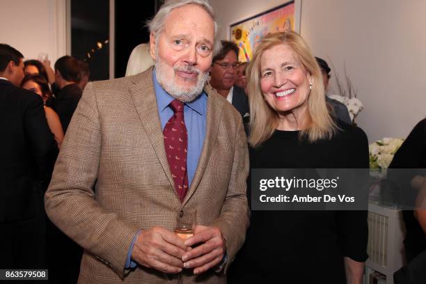 David Stone and Sara Beth Shrager attend Kristin Simmons solo show "Desperate Pleasures" on October 19, 2017 in New York City.