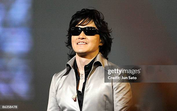 Tooshi Model Toshi (Musician) Photos and Premium High Res Pictures - Getty Images