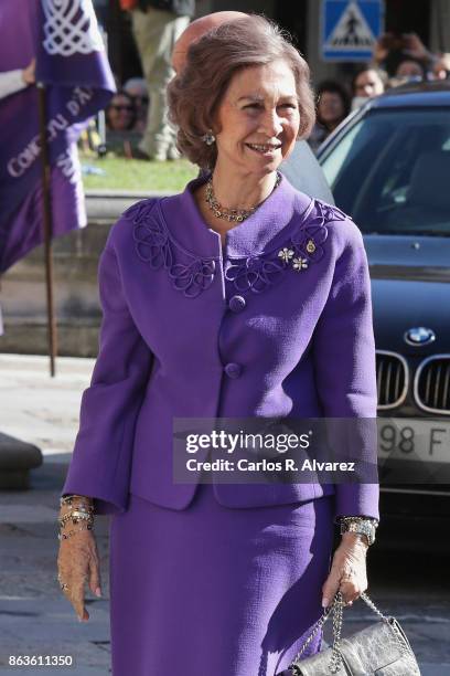 Queen Sofia arrives at the Reconquista Hotel during the 'Princesa De Asturias' Awards 2017 on October 20, 2017 in Oviedo, Spain.