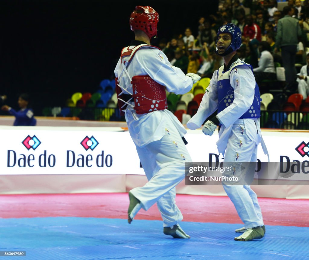 Mahdi Pourrahnamai v Ilia Volkov - Taekwondo