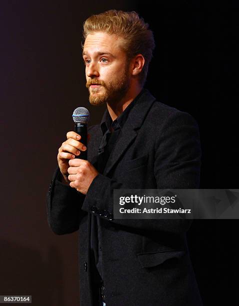 Actor Ben Foster attends Peace One Day's launch of its free online educational curriculum at Scholastic Auditorium on May 4, 2009 in New York City.