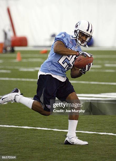 Ryan Mouton of the Tennessee Titans catches the ball during the Tennessee Titans Minicamp on May 1, 2009 at Baptist Sports Park in Nashville,...