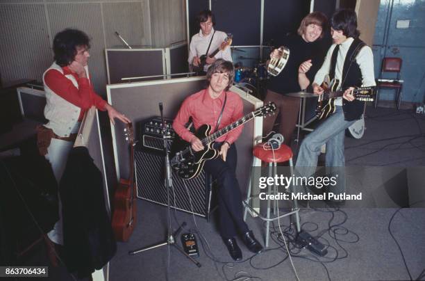 English pop rock group The Hollies, circa 1973. Not in order: singer Allan Clarke, guitarist Tony Hicks, drummer Bobby Elliott, bassist Bernie...