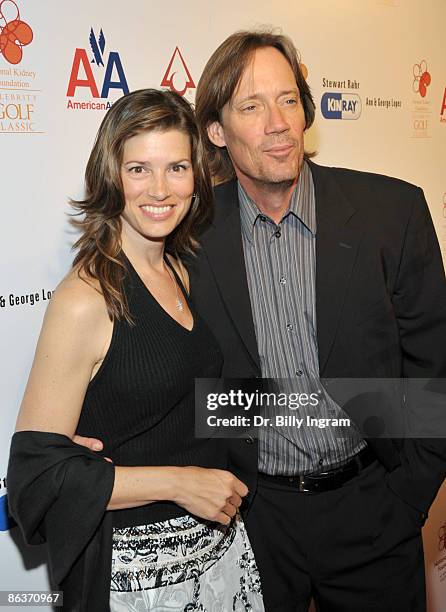 Actor Kevin Sorbo and his wife Samantha Sorbo attend the National Kidney Foundation Gift of Life Dinner at the Beverly Hills Hotel on May 3, 2009 in...