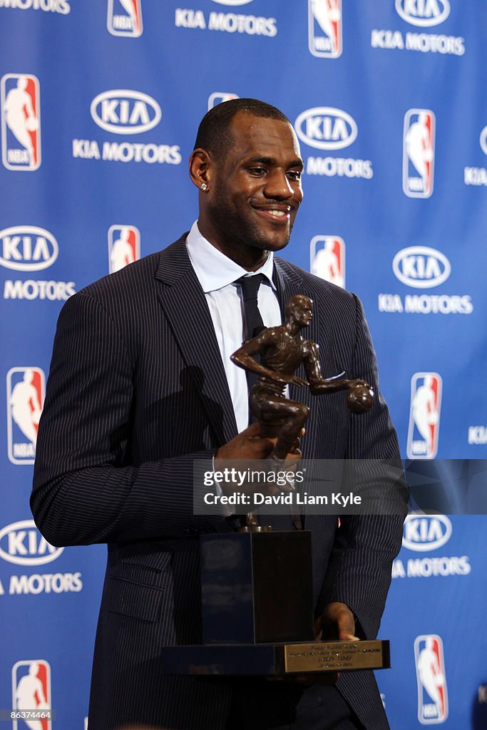 LeBron James Press Conference for 2008-09 MVP