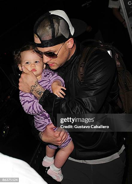 Harlow Winter Kate Madden and father Joel Madden are seen on May 4, 2009 in Miami Beach, Florida.