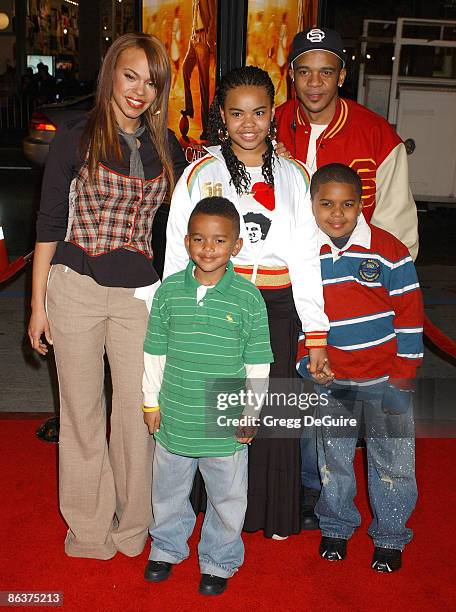 Faith Evans, husband Todd Russaw and children Joshua, Chyna and Christopher