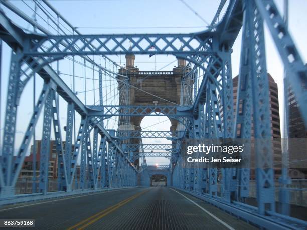 roebling bridge across ohio river in cincinnati - cincinnati ohio stock pictures, royalty-free photos & images