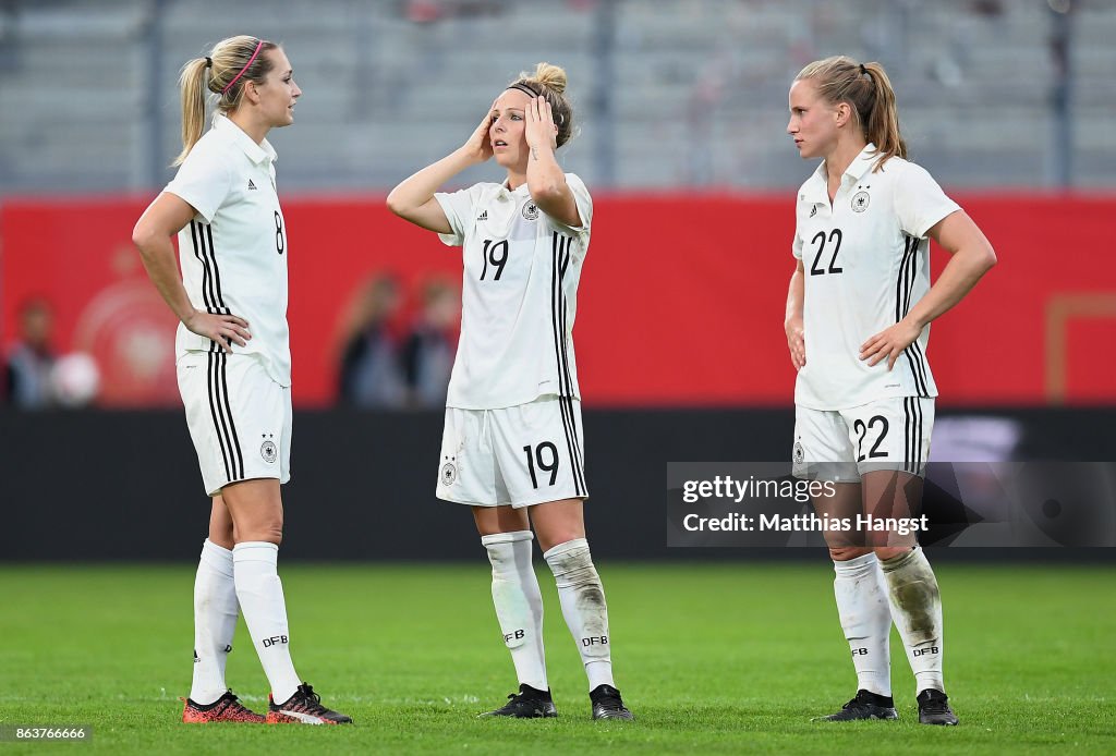 Germany Women's v Iceland Women's - 2019 FIFA Women's World Championship Qualifier