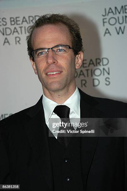 Dan Barber attends the 2009 James Beard Foundation Awards Ceremony and Gala at Avery Fisher Hall at Lincoln Center for the Performing Arts on May 4,...