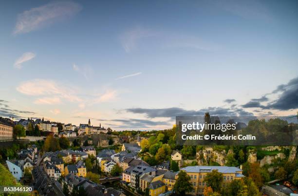 luxembourg old city panorama at dusk - grand duke henri of luxembourg stockfoto's en -beelden