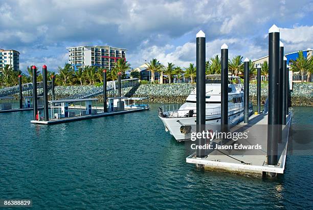 mackay marina village and shipyard, mackay, queensland, australia. - mackay stock-fotos und bilder