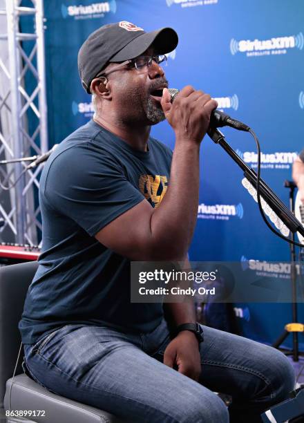 Singer Darius Rucker performs on The Highway at the SiriusXM Studios on October 20, 2017 in New York City.