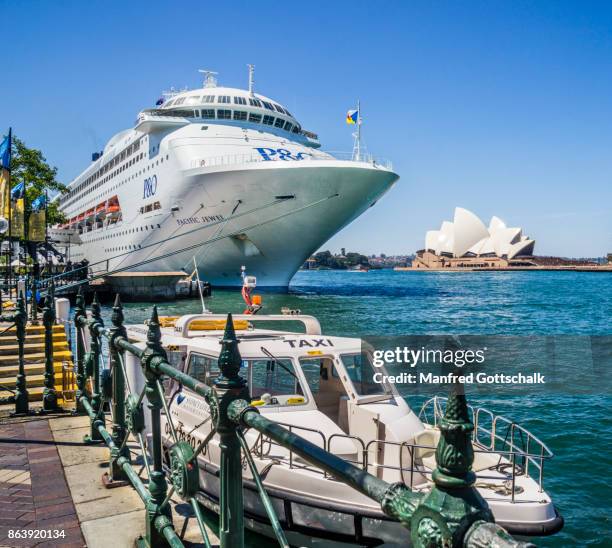 sydney cove from circular quay wes - water taxi stock pictures, royalty-free photos & images