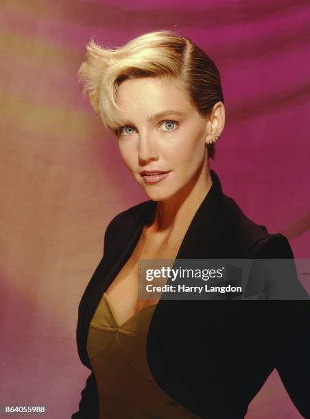 Actress Heather Locklear rposes for a portrait in 1989 in Los Angeles, California.