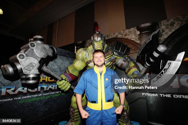 Thor Ragnarok Photo Booth 160 Armageddon Expo Stock Photos, High-Res Pictures, and Images - Getty ...