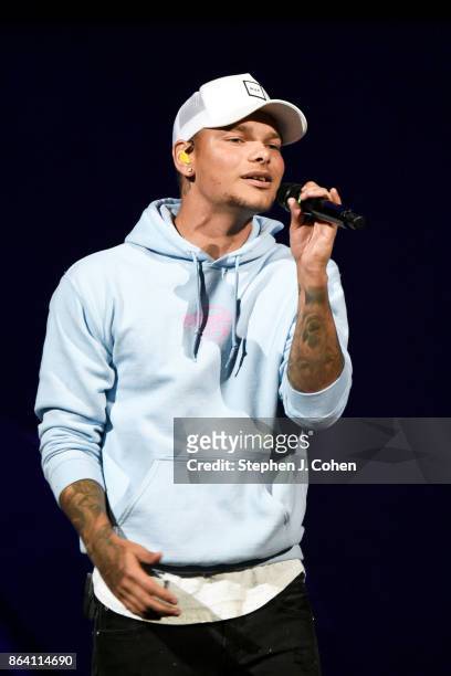 Kane Brown performs during the 12th Annual Concert For The Cure at KFC YUM! Center on October 20, 2017 in Louisville, Kentucky.