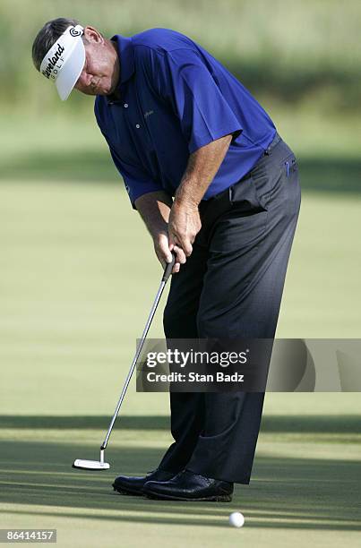 Bobby Wadkins, first round of the FORD Senior Players Championship, July 7 held at the TPC of Michigan, Dearborn, Michigan. Peter Jacobsen shot 15...